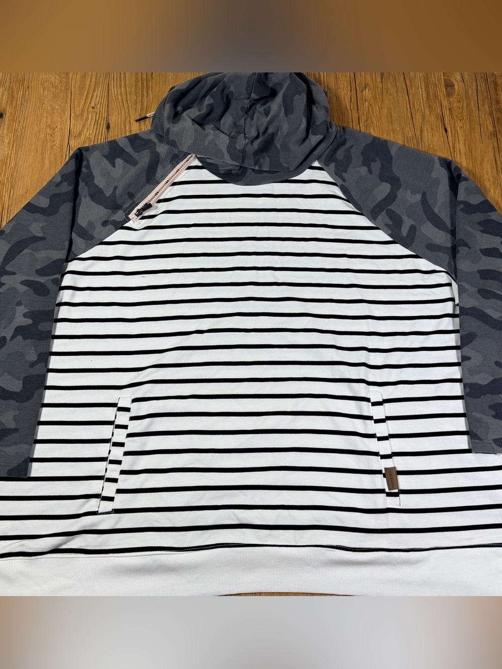 Maurices Womens 3X Plus Camo Striped Hoodie Pullover Thumbhole Kangaroo Pocket